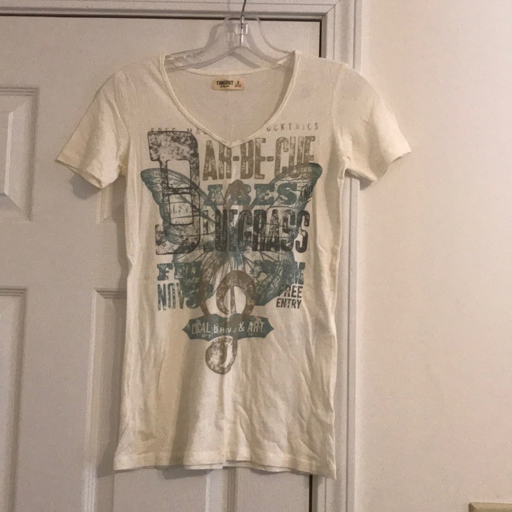 LN~Timeout V-Neck Shirt - Picture 2 of 8